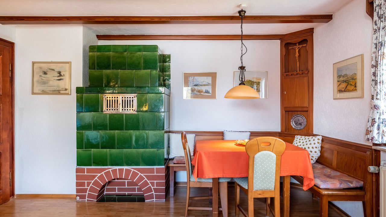 Photo, INSIDE, OUTSIDE Photo, INSIDE, OUTSIDE